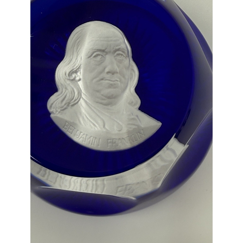 Vintage Baccarat Crystal Benjamin Franklin,  Franklin Mint Cameo Paperweight